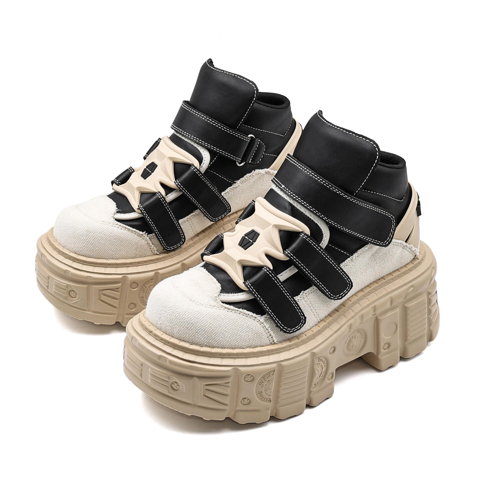 

Gothic Ankle Boots Woman Sneakers New Punk Style Women Shoes Rock Lace-up Heel Height Platform Shoes Woman Metal Decor 36