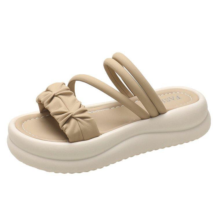 Fashion Female Shoes House Slippers Platform Low Peep Toe Luxury Slides Rubber Flip Flops Lady Big Size 2025 Designer Hawaiian Girl Soft