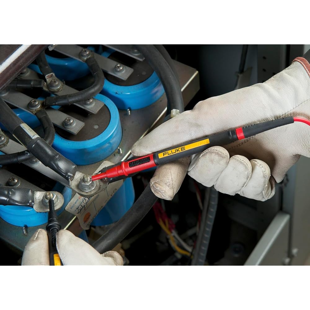 Fluke TwistGuard Test Probes Set with Safety Features and Durable Design