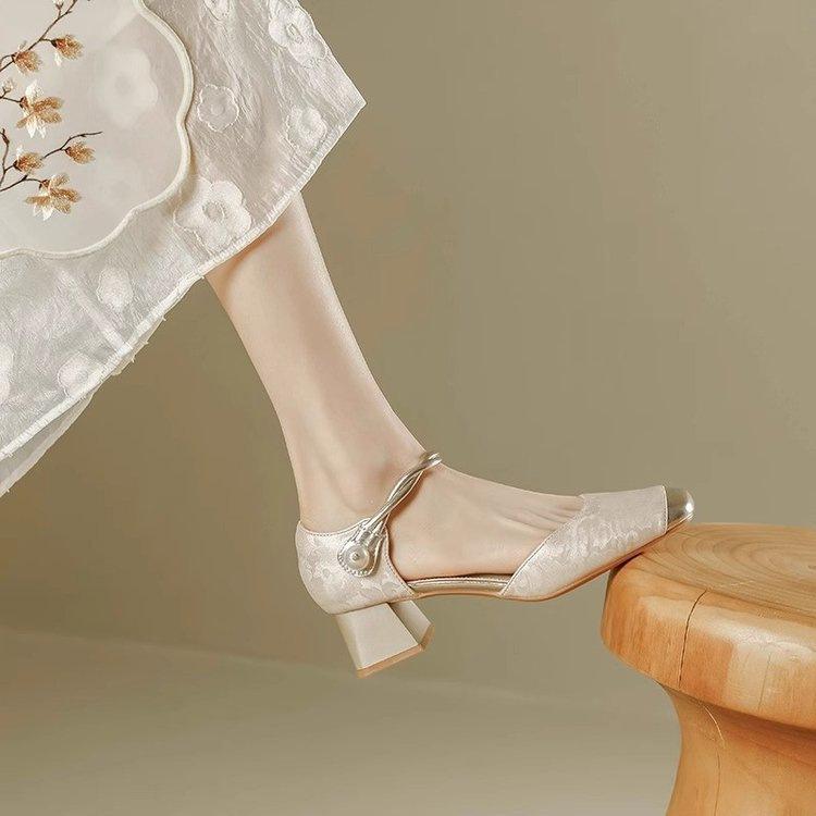 Baotou Sandals Women's 2025 New Summer National Style New Chinese Style with Cheongsam Single Shoes French Temperament Square Head High Heels