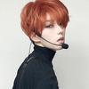 Men's Harajuku-style full wig, orange, short, popular, fashionable, with a net, natural-looking, unisex.