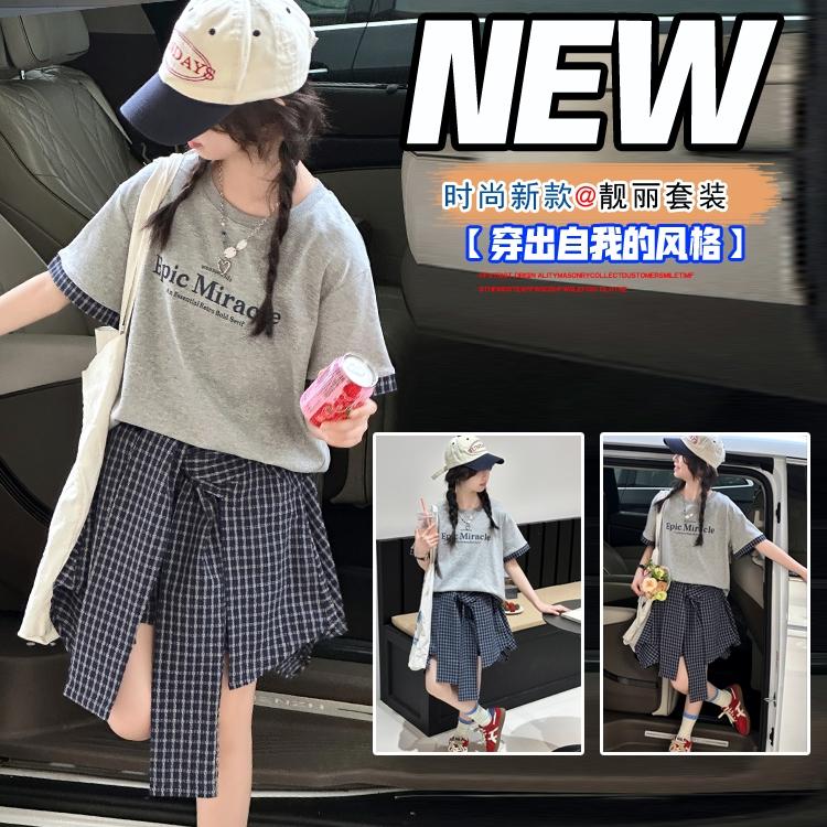 Girls' short sleeved skirt and pants set for summer 2026, new children's Korean style outfit, stylish little girls' summer two-piece set