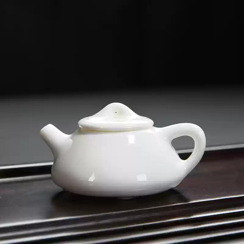 1PCS Chinese ceramics Tea pet Small Fingertip Pot tea Figurine Ornament Boutique oolong Tea Accessories home decoration