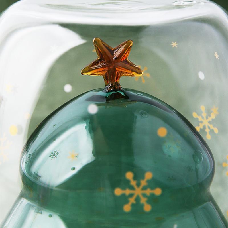 Doppelschichtige Borosilikat-isolierte transparente Becher Weihnachtsgeschenkbecher Kreative gesunde hitzebeständige Teesaftmilch Weihnachts