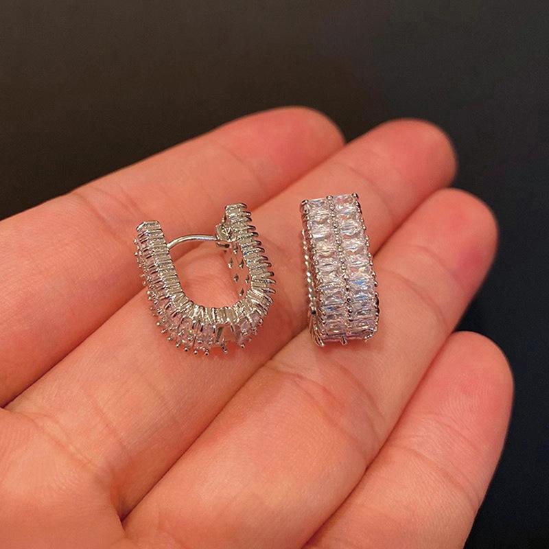 Stylish high-end earrings, double-row zircon U-shaped design earrings, elegant and fashionable accessories