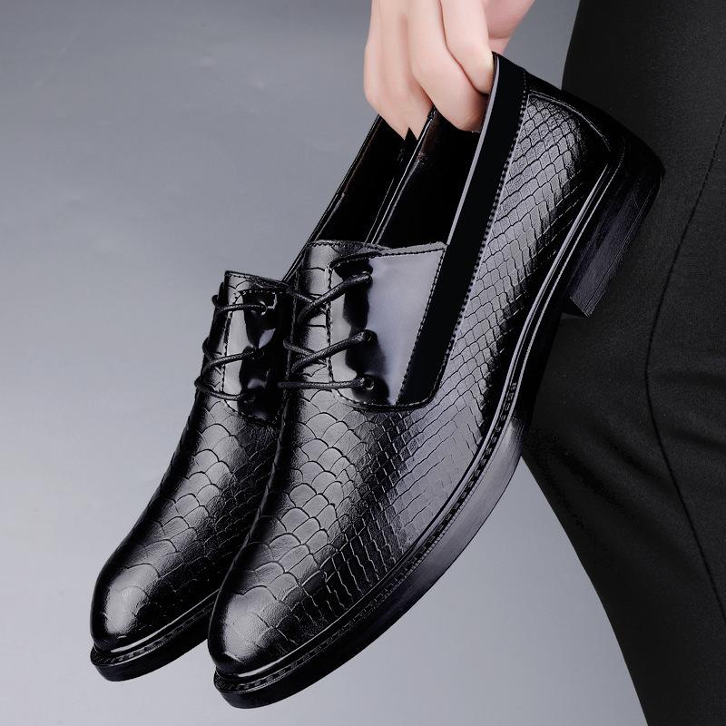 Men's shoes business casual leather shoes sling lace-up lazy shoes large size breathable embossed British small leather shoes