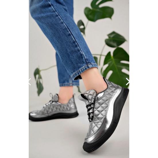 

Женские удобные кроссовки на каждый день с резиновой подошвой Ppl.400 Platinum 36