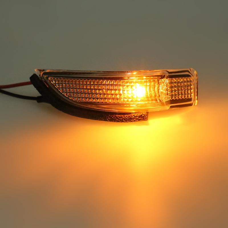 For TOYOTA CAMRY Rearview Mirror Turn Signal Flashing 81730-52100 For Toyota RAV4 2012-2016 Avalon 2013-2016 Corolla  2014-2016