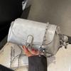 Kleiner Rucksack mit schrägem Riemen, stilvoll und schlicht, geeignet für den täglichen Weg zur Arbeit, einseitig zu tragende kleine quadratische Tasche