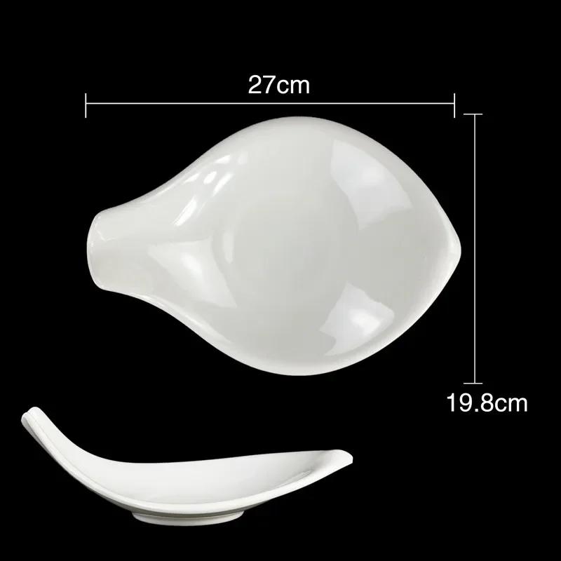 Pure White Plastic Irregular Plate Dish Commerce Serving Tray BBQ Picnic Plates Dessert Snacks Fruit Dishes Kitchen Tableware