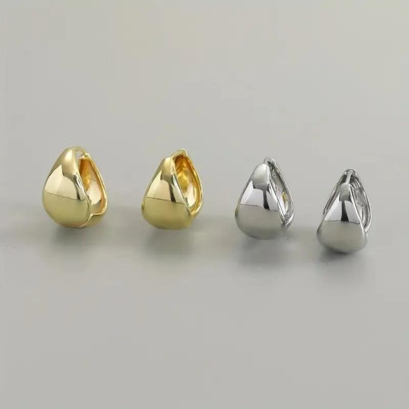 Unique And Fashionable Hanging Earrings, Retro Exquisite High-End Simple And Versatile Niche Earrings.