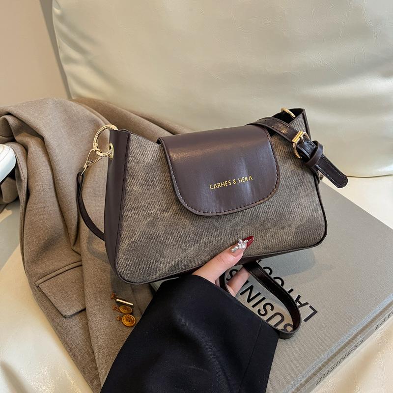 Niche Design New Women's Bag 2025 High-end Autumn and Winter Retro Versatile Underarm Bag Color Matching Shoulder Messenger Bag