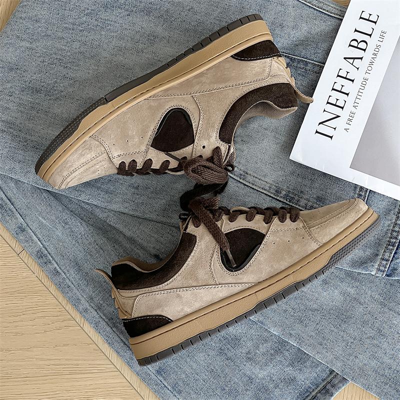 2025 Brown Men Casual Shoes Handmade Man Shoes Suede Korean Style Skateboard Shoe High Quality Mens  Shallow Lace-up Sneakers