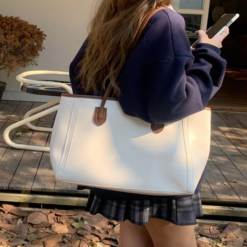 Retro Large Capacity Women'S Bag 2026  Trendy Korean Style Versatile Tote Bag Able Shoulder Commuter Bag