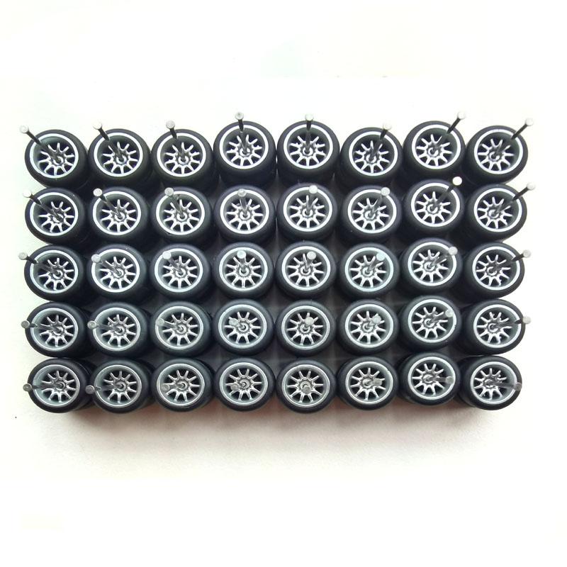 80 PZ(per 20 auto) Ruote in Lega per Auto 1/64 con Pneumatici per Hot Wheel/Matchbox/Domeka 1:Modellino Auto in Lega 64