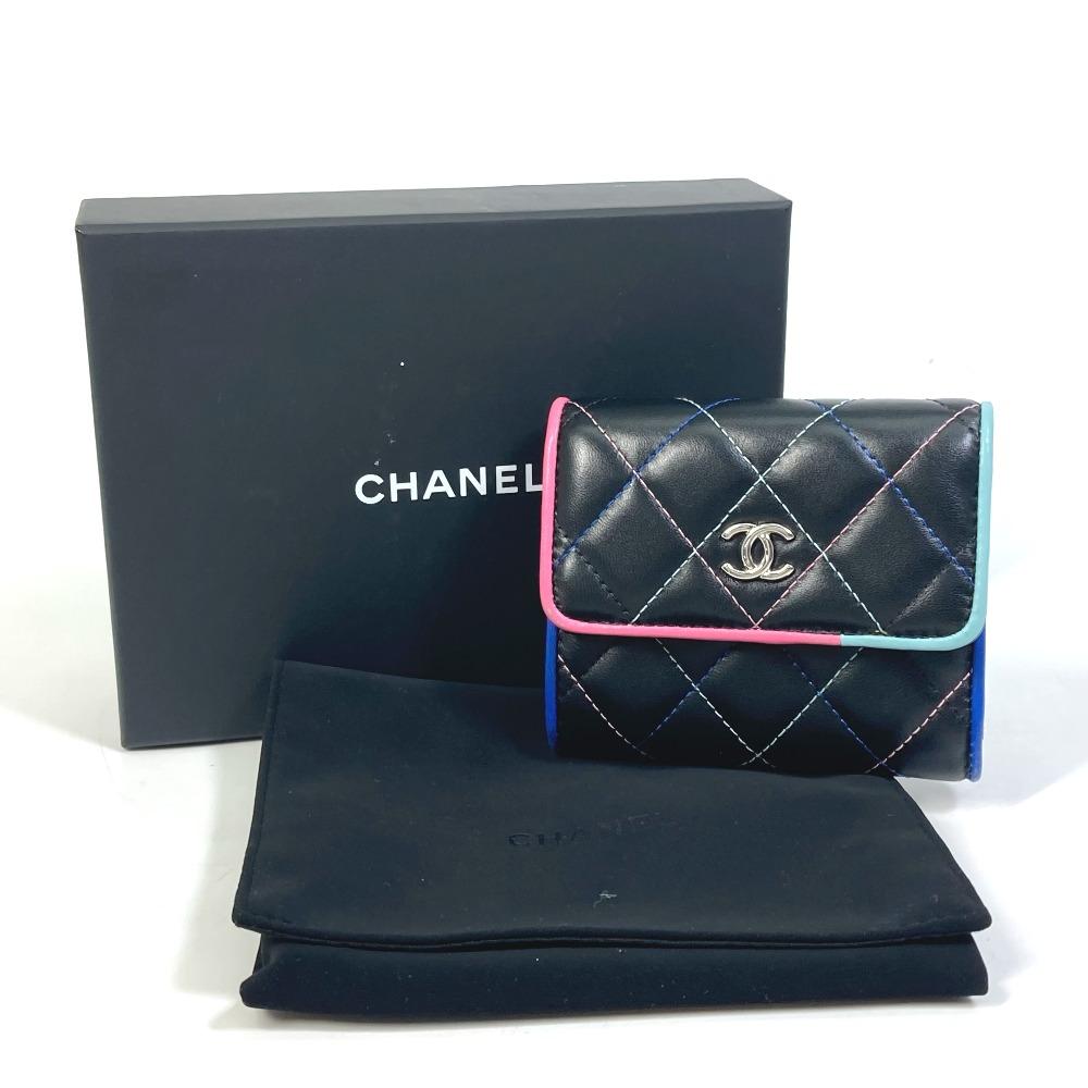 Chanel Znak CC Mała klapka Kompaktowy portfel Portfel trifold Skóra jagnięca Czarny