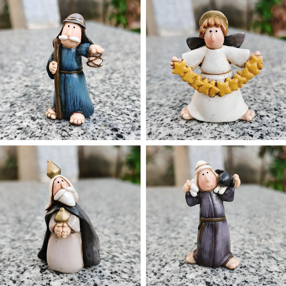 Mini Jesus Figurines Small Jesus Statues Cartoon for Christmas Thanksgiving Day
