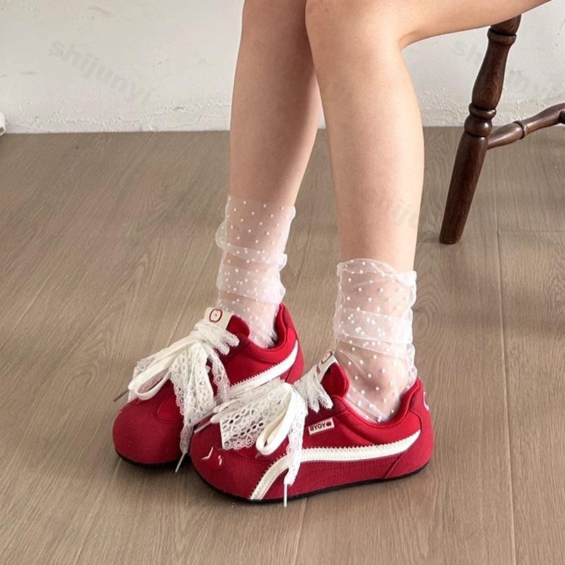 Women's Casual Shoes 2025 New Spring Autumn Lace Cross Tied Soft Sole Flats Lightweight Comfortable Non Slip Board Shoes