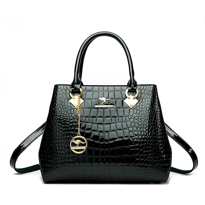 A Simple and Fashionable Lacquered Single-shoulder Bag with A Large Capacity That Can Be Carried Across The Body