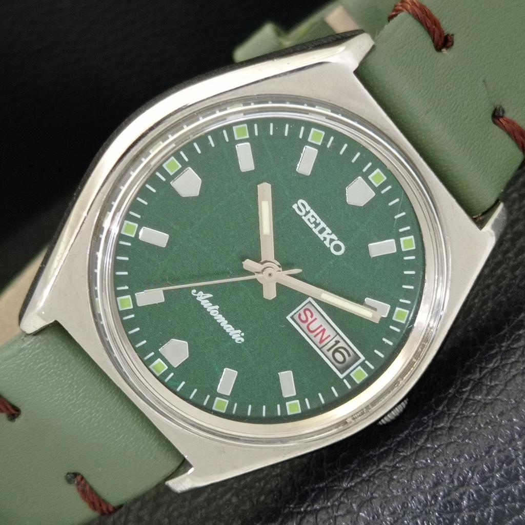 

SEIKO AUTOMATIC 6309A JAPAN MENS VINTAGE GREEN COLOR DIAL WATCH a701448-5 R206b-a701448