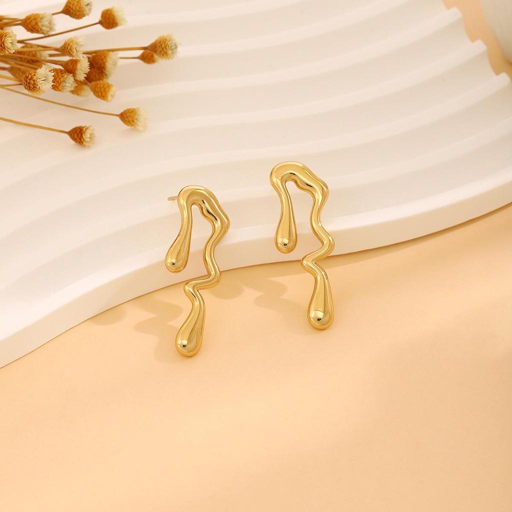 High-End Metal Heart Butterfly Flower Earrings with Exaggerated Pleated Texture