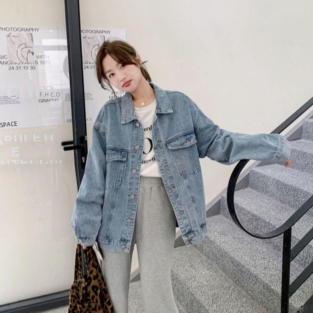 Women's Light Blue Denim Jacket - Korean Retro Style, Versatile for Spring and Autumn, Casual BF Fashion Trend.