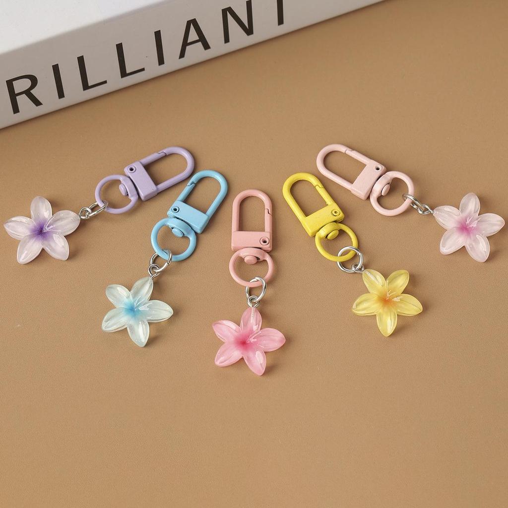 Colorful Translucent Small Flower Heart Keychain Pendant Decoration