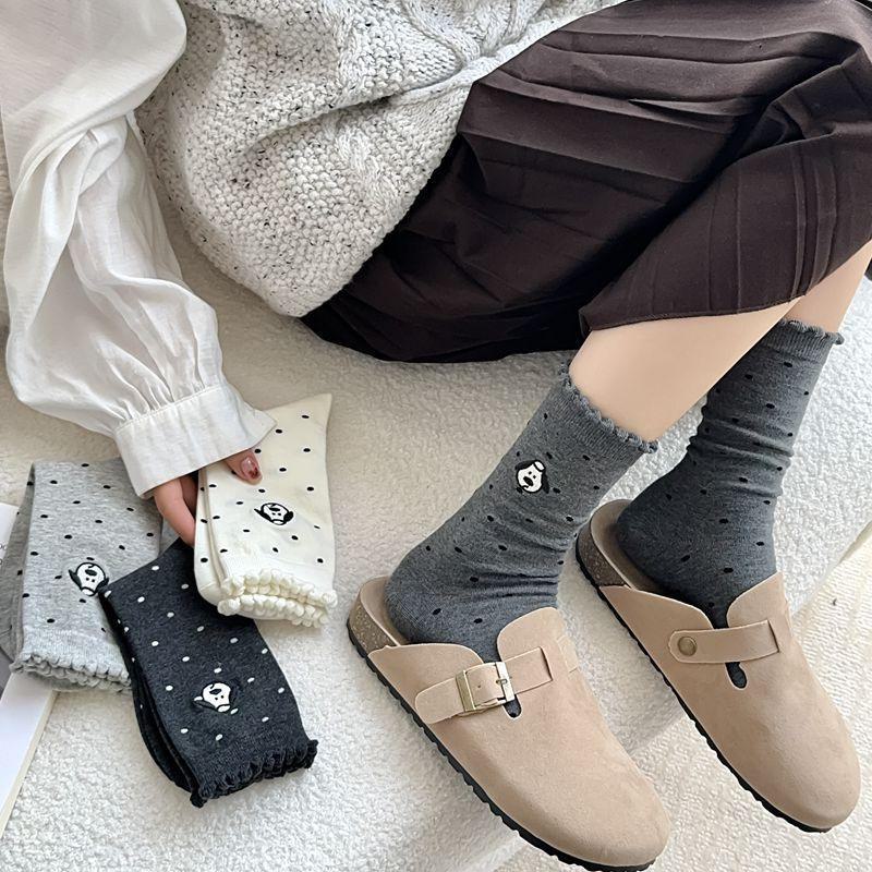 Japanese Style Women's Mid-Length Dot Puppy Embroidered Cotton Socks - Breathable & Sweat-Absorbent for Autumn & Winter