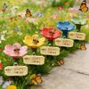 Bienen-Trinkstation Blumenförmiger Einsatz Trinkbecher Schmetterlinge Bienen Wasserspender Outdoor Dekoration Bestäuber-Tränke für Garten Balkon