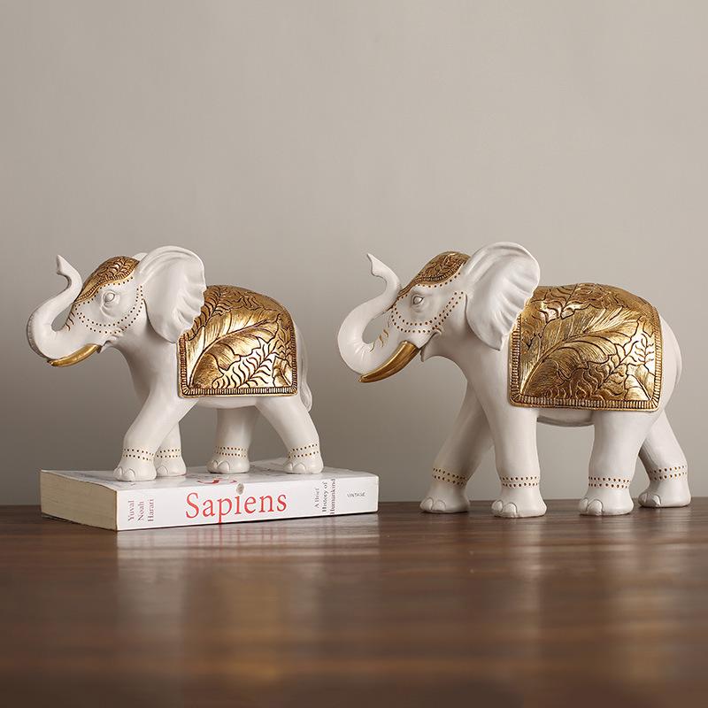 Creative Resin Elephant Ornament for Home Décor: Living Room, TV Cabinet, Entrance, or Wine Cabinet