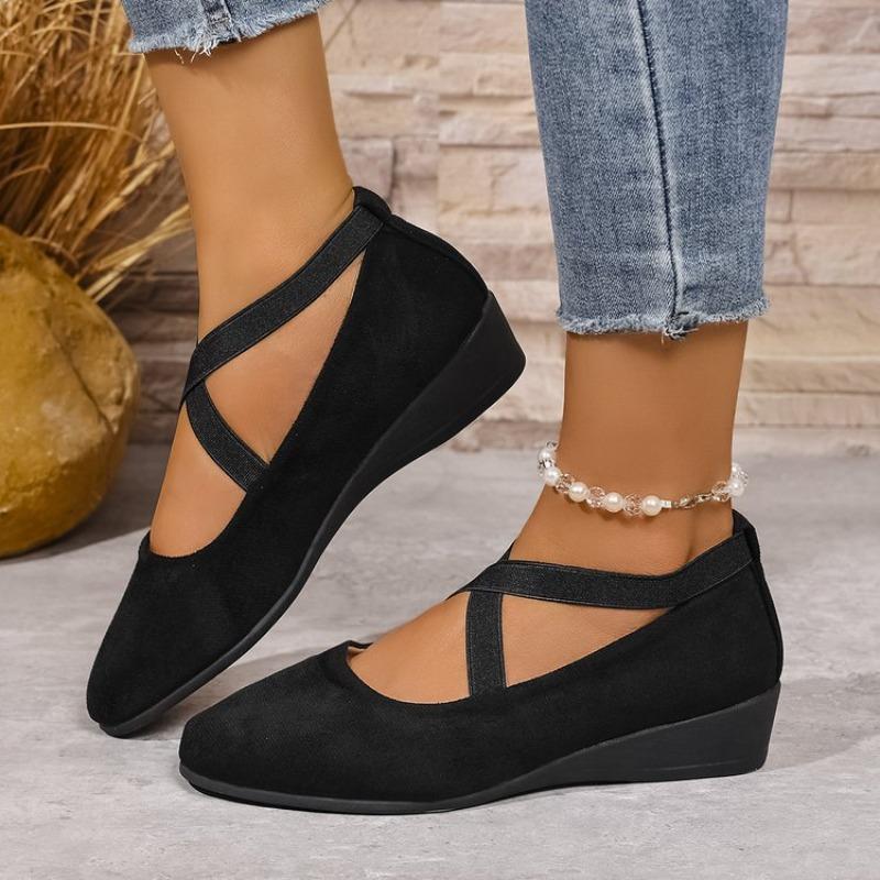 Spring New Pointed Women's Shoes Large Size Shallow Mouth Bevel Heel Single Shoes Women's Doudou Shoes Sports and Leisure Shoes Women