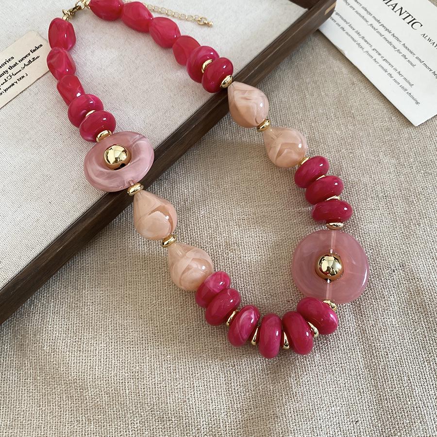 Europäische Retro Geometrische Perlen Edelstahl Choker Halskette