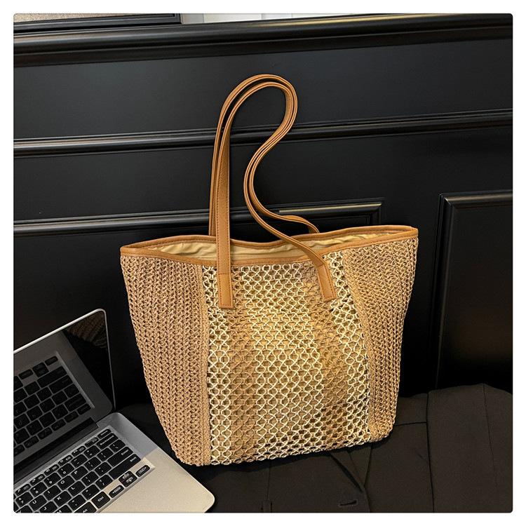 

Seaside beach travel straw bag women s 2025 summer new fashion versatile commuter shoulder bag tote bag хаки