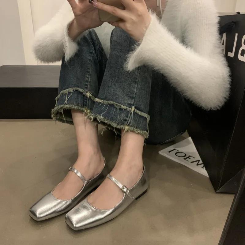 2024 Spring Single Shoes Fashion Shallow Slip On Women Flat Shoes Ladies Casual Outdoor Ballerina Shoe flats lolita shoes