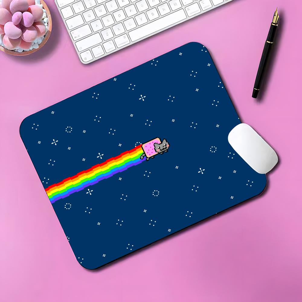 Big Nyan Cat Mouse Pad Gaming Mouse Pad Small Mousepad For PC Gamer Desktop Decoration Office Mouse Mat