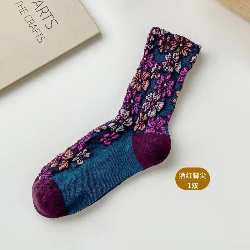 High-value Retro Flower Socks Medium Tube Socks Women's Literary Floral Ethnic Style Flower Mori Women's Cotton Socks