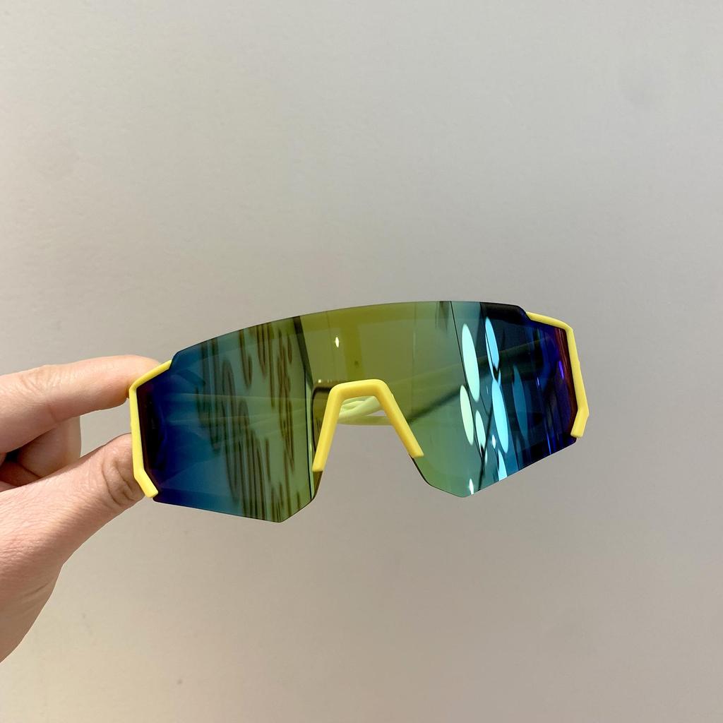 Kids' Large Frame Sports Sunglasses: UV-Protective, Windproof Ski & Cycling Goggles for Boys.