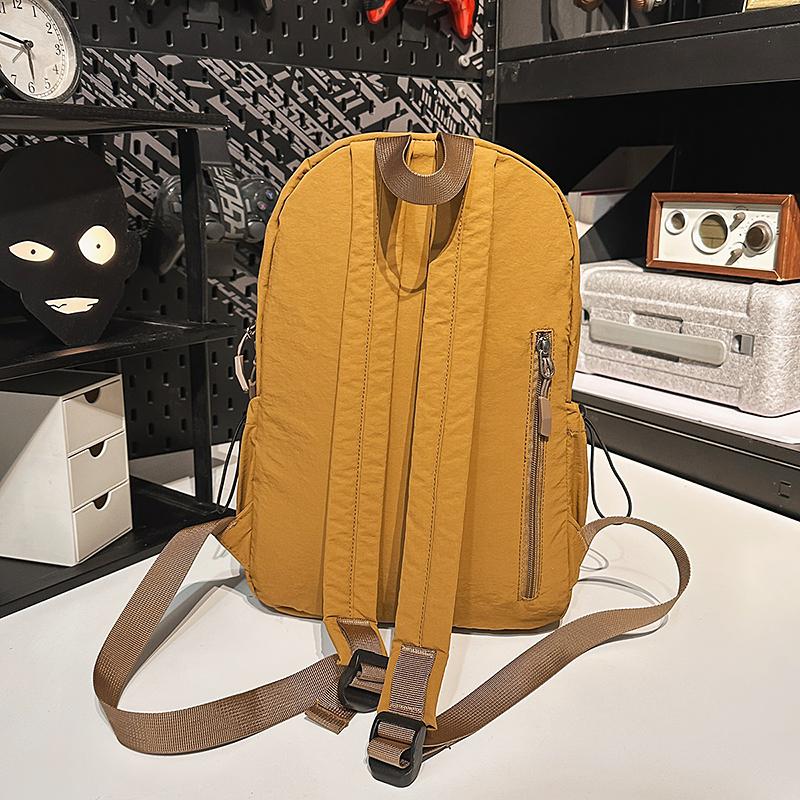 Student Schoolbag Men's Large Capacity Outdoor Travel Backpack Lightweight Women's Backpack