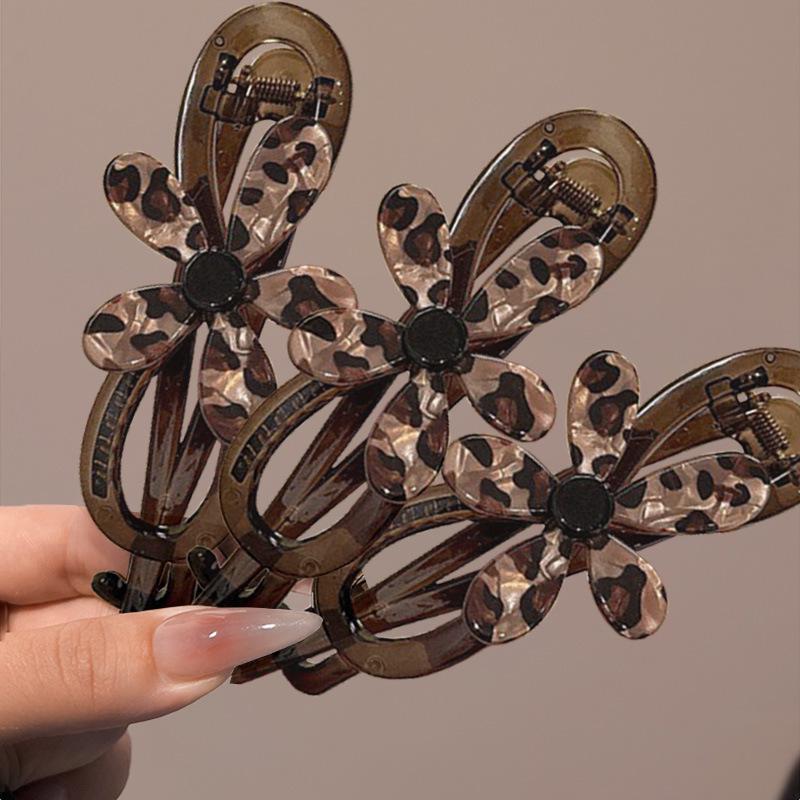 High-End French Retro Leopard Print Hair Clip: Versatile Flower Headpiece for Updo Styles
