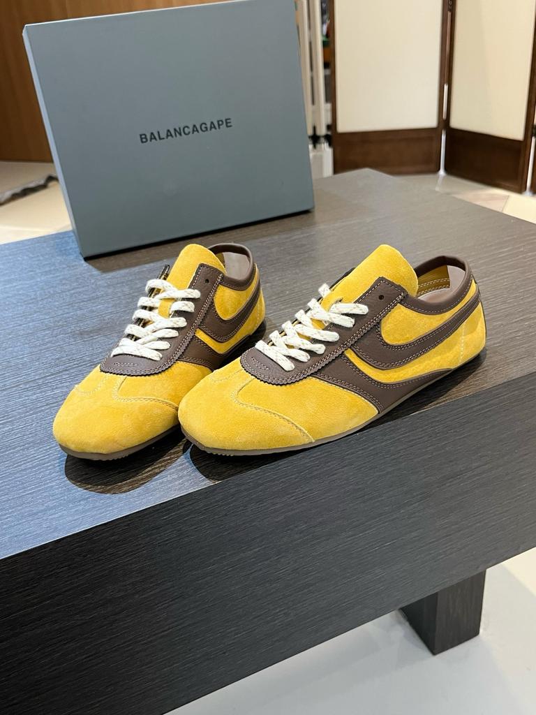 Genuine leather Forrest Gump shoes 2025 new versatile breathable soft sole pregnant women single shoes Internet celebrity fashion moral training casu