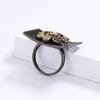 European and American Fashion Trend Black Gold Two Color Chrysanthemum Ring