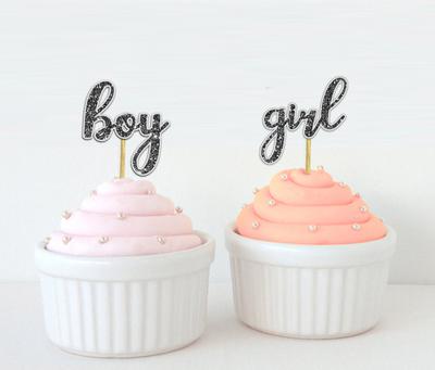 Darling Souvenir Gender Reveal Zavírače do košíčků Chlapec nebo dívka Dvojčata Miminko Dekorace dezertů - Balení