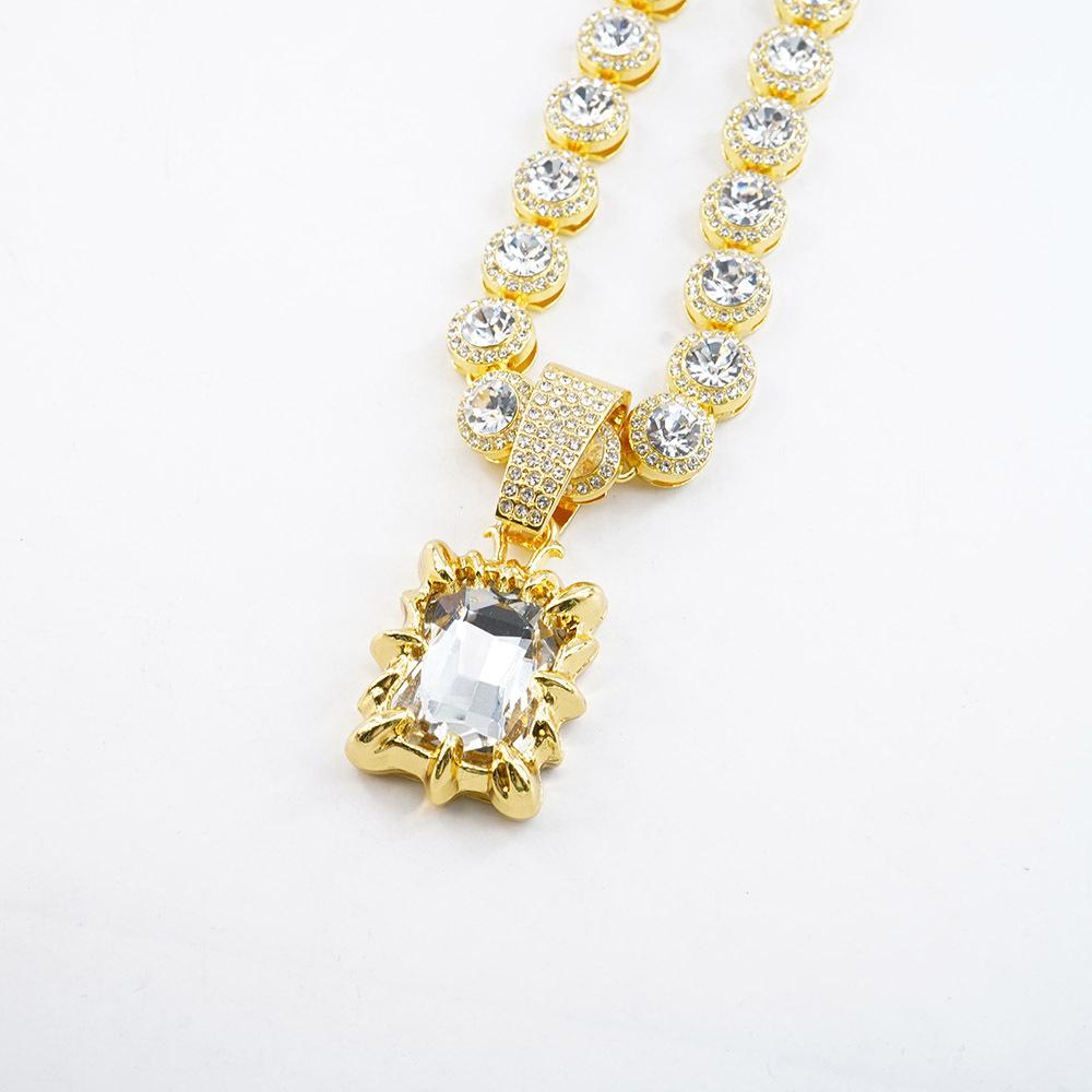 

Ожерелье-подвеска с нейтральным прямоугольным драгоценным камнем в форме сердца океана, подходит для повседневной носки.