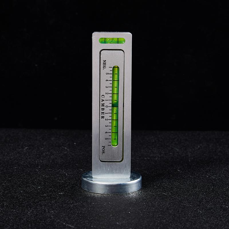 Herramienta de posicionamiento y alineación de cuatro ruedas con puntal de inclinación magnética ajustable