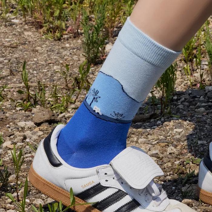Manchmal. Weiche Bio-Socken ohne Kompression mit Abbildungen