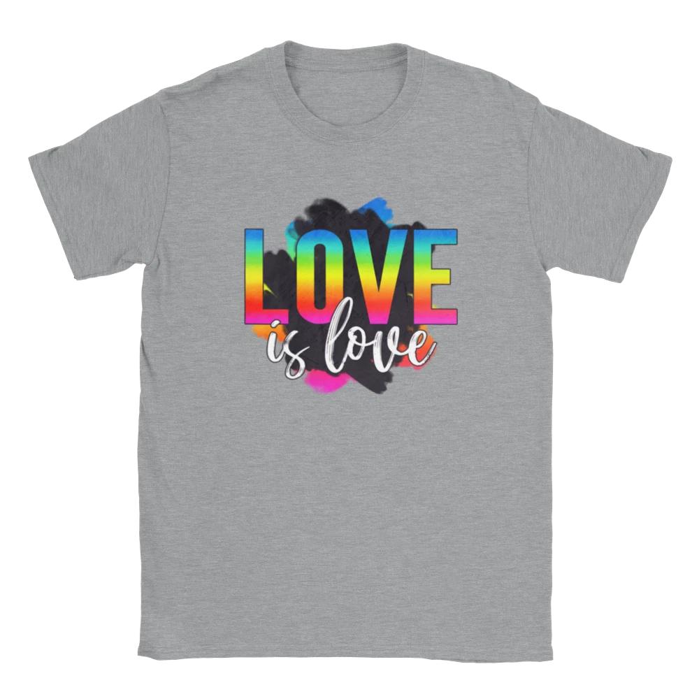 Love is Love T-Shirt S