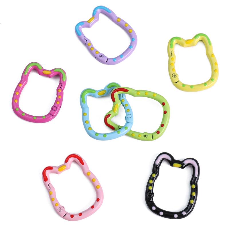 Alloy Lucky Cat Keychain: Double-Sided Drip Oil Pendant with Spray Paint Finish