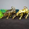 Legierte Wall Street Bull Skulptur Bürointerieur Desktop Feng Shui Glücksornamente Nordische Heimdekoration Tierfigur