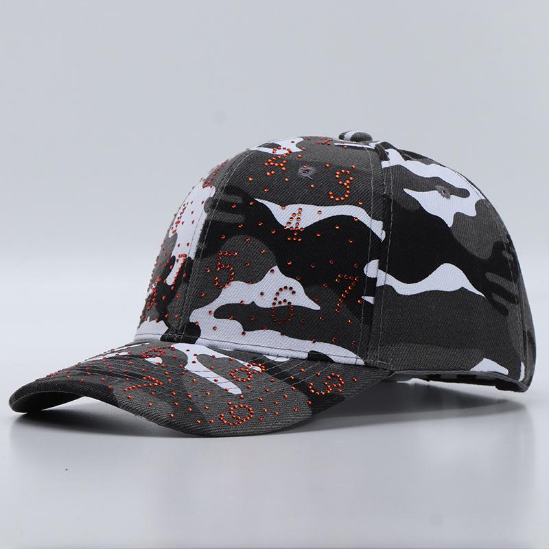 Camouflage baseball cap women's European and American fashion rivets hot diamond military training cap spot