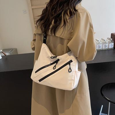 Γυναικείες τσάντες – Ευρύχωρες τσάντες